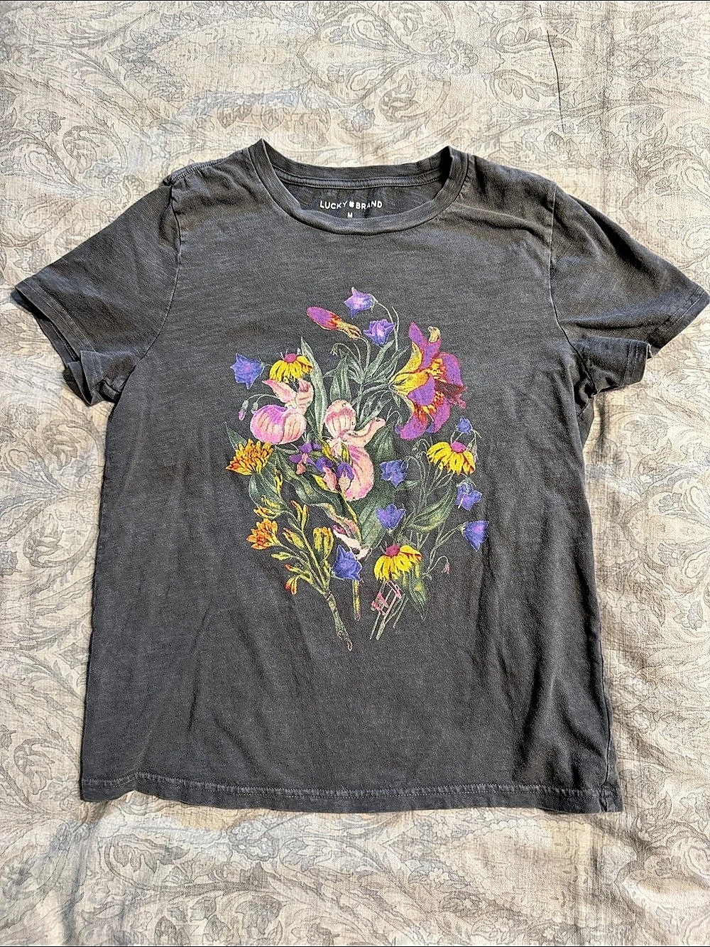 Lucky Brand Botanical Floral Classic Crew Tee Gray & Pink Medium